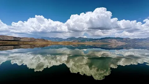 Mono Lake — Nature — Lake Tahoe to Death Valley via US 395 — United States