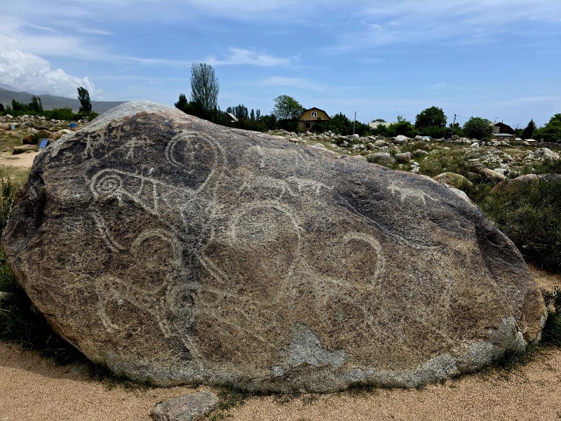Cholpon-Ata petroglyphs — Archaeological site — Kyrgyzstan Loop — Kyrgyzstan