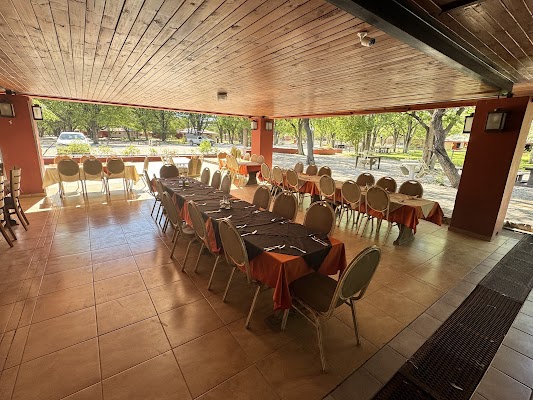 Halali Camp Restaurant