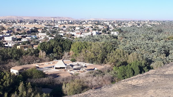 Bahariya Oasis hot springs