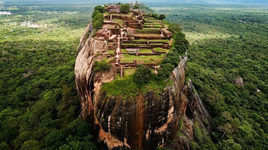 Dambulla and Sigiriya — Landmark — Sri Lanka Grand Route: Colombo to Trincomalee — Sri Lanka
