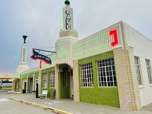 U-Drop Inn