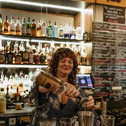 Next Door Gastropub — pub fare — Seattle–Olympic Peninsula Circuit — United States
