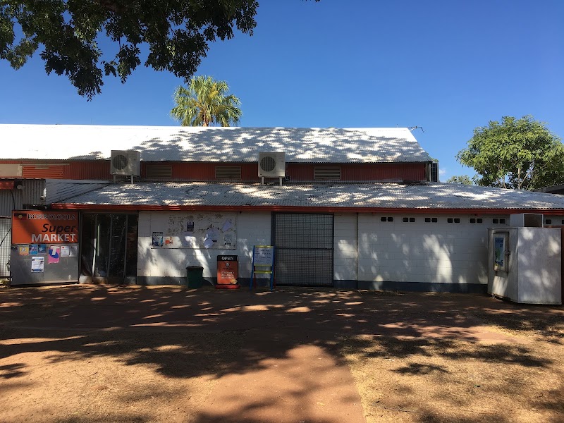 Borroloola Hotel — Hotel meals — Savannah Way — Australia