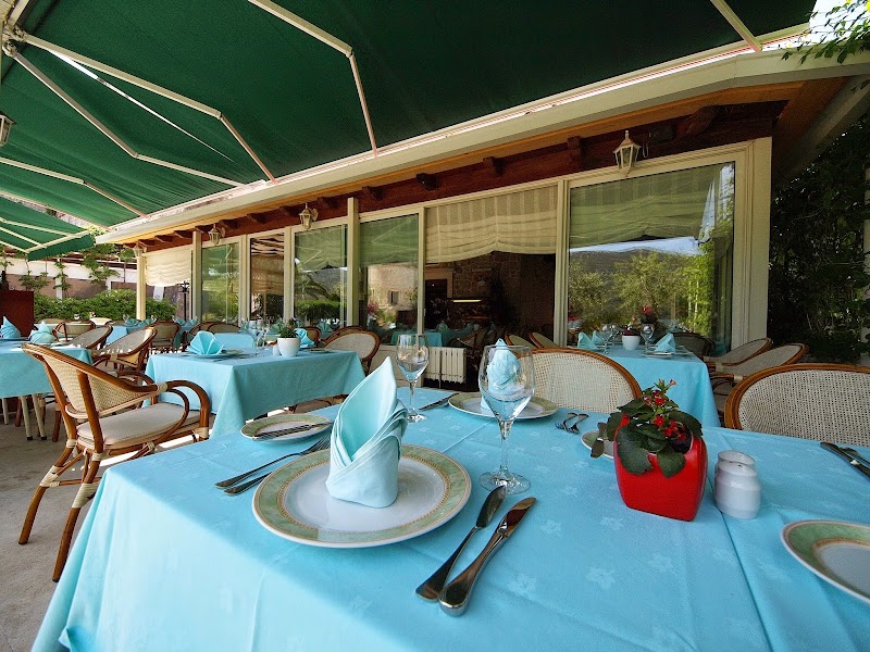 Kapetanova Kuća — Seafood — Adriatic Coastal Highway — Croatia