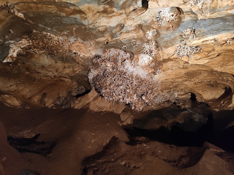 Betliar Manor and timed Ochtinská Aragonite Cave — Manor and show cave — Eastern Slovakia Caves and Parks — Slovakia