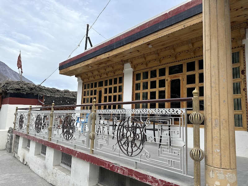 Dewachen Retreat dining room — Tibetan and Indian — Spiti Valley Circuit via Kinnaur and Kunzum — India