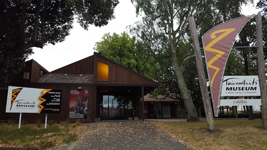 Tairawhiti Museum and Kaiti Hill — Culture and viewpoint — Pacific Coast Highway, New Zealand — New Zealand