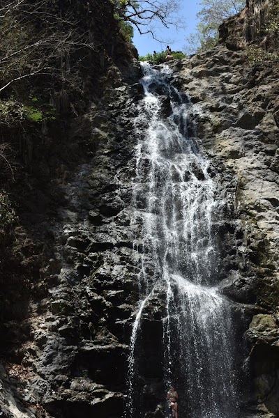 Montezuma Waterfall — Достопримечательность — Серф-берег полуострова Никоя — Коста-Рика