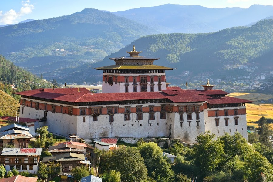 Rinpung Dzong — Dzong — Bhutan Lateral Road: Paro to Trashigang — Bhutan