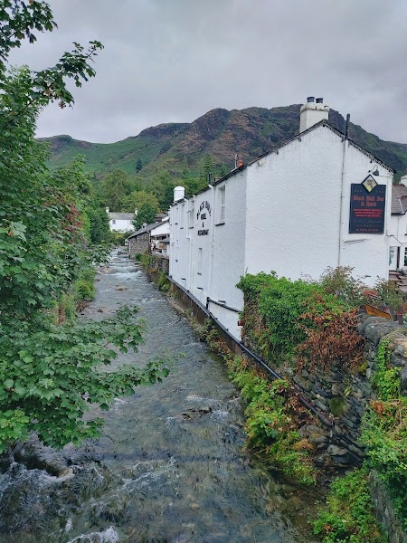 Eskdale, Coniston and Windermere — Arrival — Lake District Passes Traverse — England
