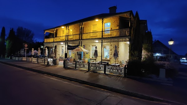The Richmond Arms Hotel