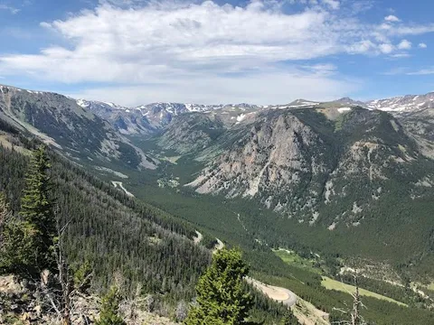 Drive the Beartooth Highway Scenic Byway — Scenic drive — Beartooth Highway — United States