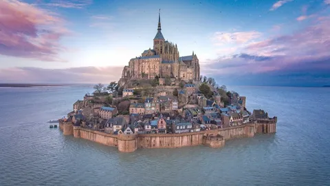 Mont Saint-Michel — City — Normandy & Brittany — France