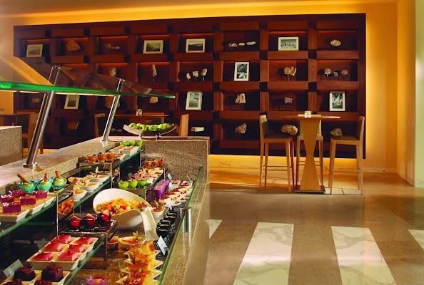 Zest Restaurant