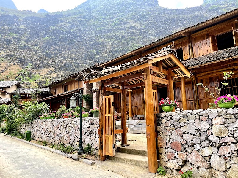 Confirmed Meo Vac lodging meal — Vietnamese — Ha Giang Loop — Vietnam