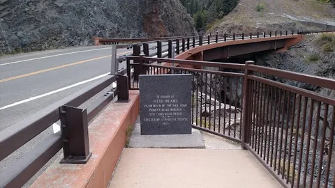Red Mountain Pass — Nature — San Juan Skyway — United States