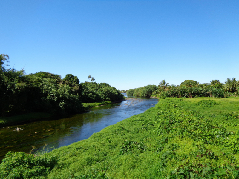 Taravao — City — Tahiti Island Circle Road — French Polynesia