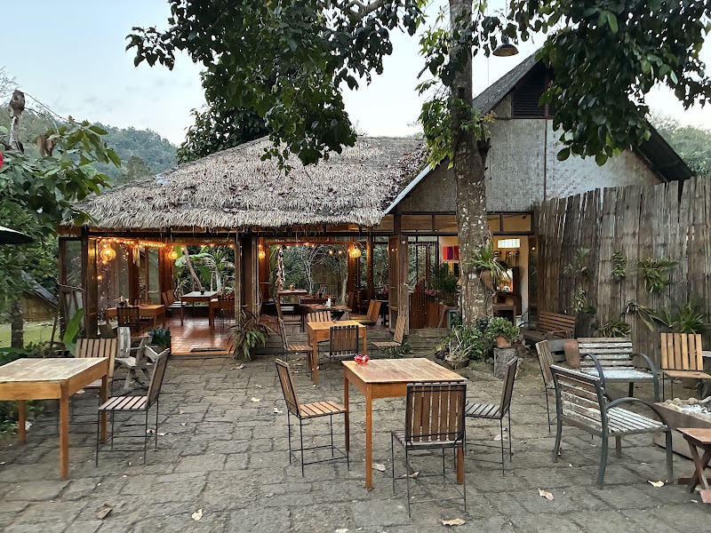 Chiang Dao Nest 1 Restaurant — International — Northern Thailand Golden Triangle Loop — Thailand