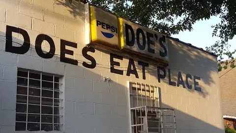 Doe's Eat Place — Steakhouse — Highway 61 Blues Trail — United States