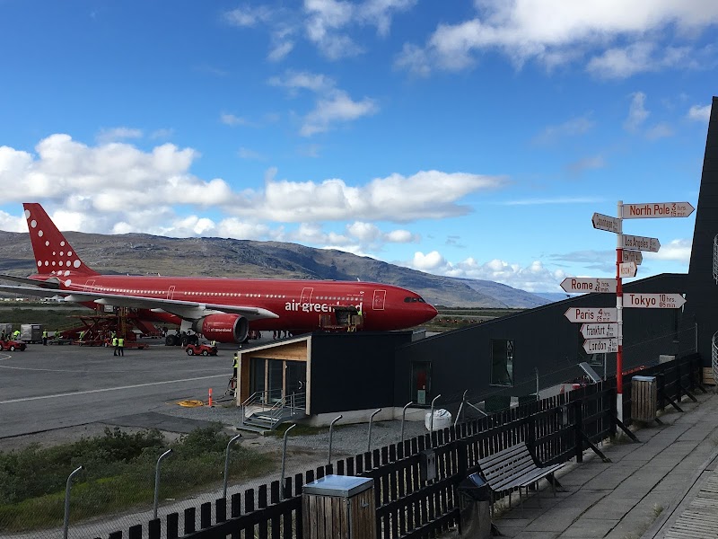 Kangerlussuaq Airport Cafeteria — Cafe, quick bites — Kangerlussuaq to the Ice Cap — Greenland