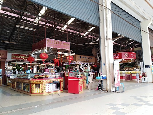 Dao Heuang Market