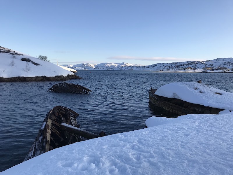 Teriberka Ship Graveyard and old village — Coastal heritage — Kola Peninsula Loop — Russia
