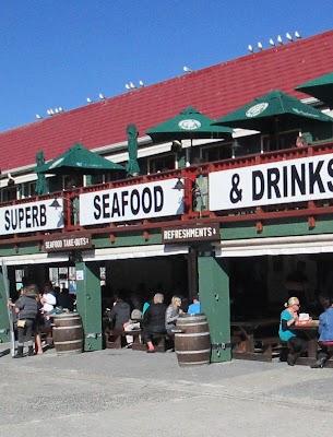 Mariner's Wharf