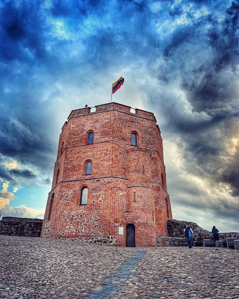 Vilnius old town and Gediminas Tower — Historic city — Baltic Capitals and Coast — Estonia