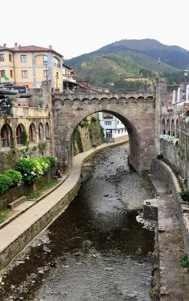 Potes — City — Picos de Europa — Spain