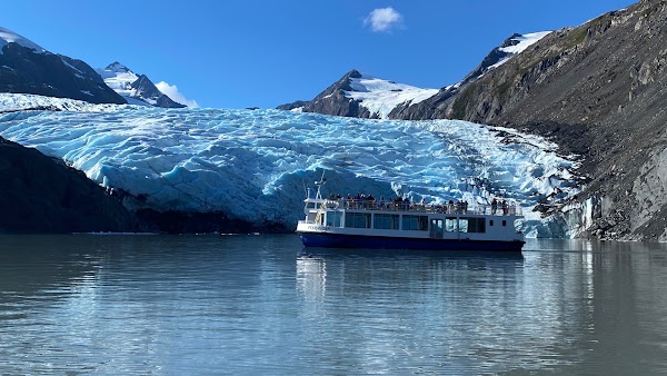 Portage Glacier Cruise