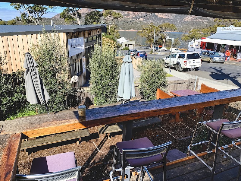 Geographe Restaurant — Tasmanian — Tasmania East Coast — Australia