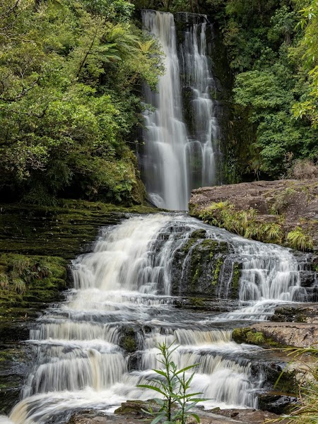 McLean Falls fallback — Waterfall walk — Southern Scenic Route — New Zealand