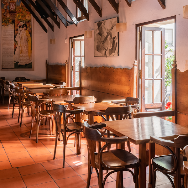 El Pimpi — Andalusian — Mediterranean Meander — Spain
