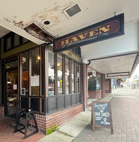 First Street Haven — Northwest brunch — Seattle–Olympic Peninsula Circuit — United States