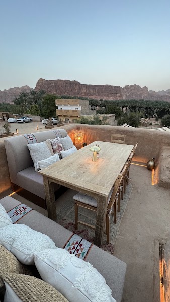 Tawlat Fayza – AlUla — Saudi home cooking — Dakar-inspired Saudi Desert Expedition — Saudi Arabia