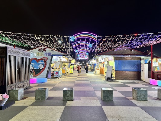 Dongdamen Night Market