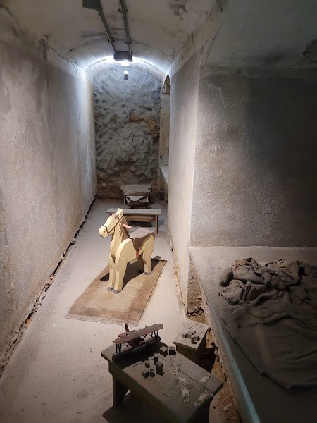 Civil-war shelters — Timed optional tour — Mediterranean Meander — Spain