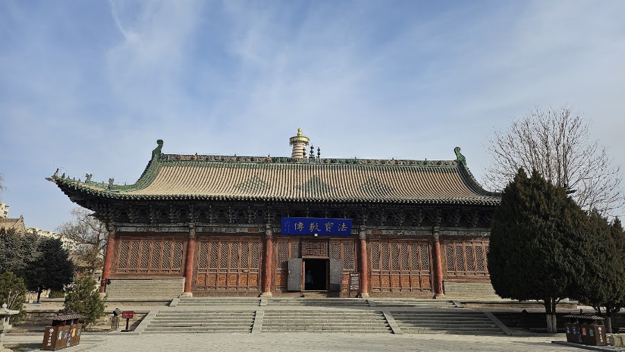 Giant Buddha Temple and Zhangye Danxia — Culture and Scenic Geology — Zhangye Danxia to Dunhuang — China