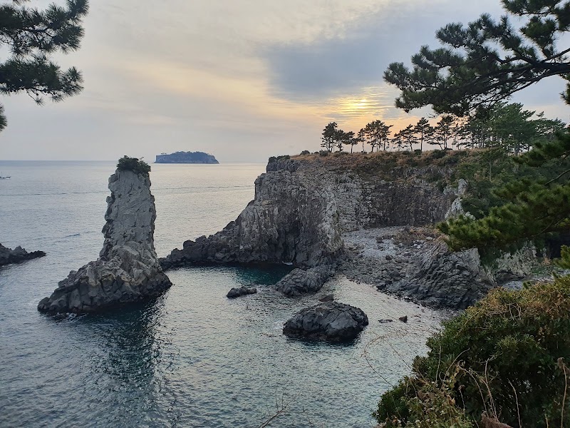 Jeju Olle Route 7 selected section — Coastal Walk — Jeju Island Circuit — South Korea