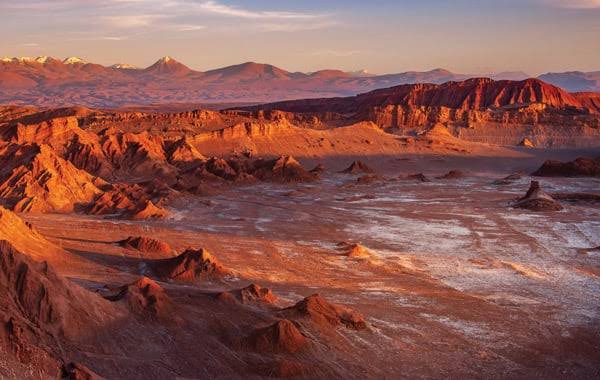 Advance-ticketed Valle de la Luna visit — Desert landscape — Santiago to San Pedro de Atacama — Chile