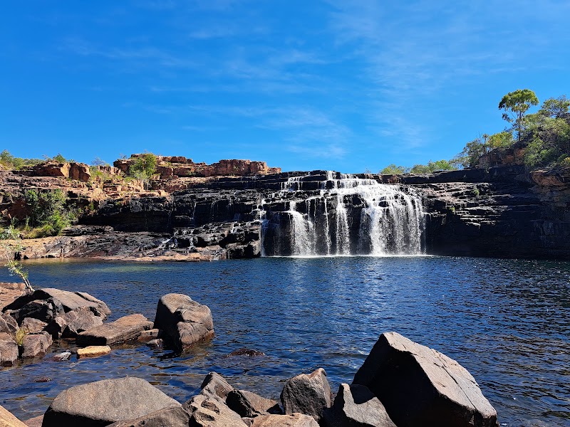 Manning Gorge walk — Remote gorge hike — Gibb River Road — Australia