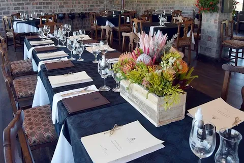 Bistro Three Six Five — Contemporary — Clarence Drive — South Africa