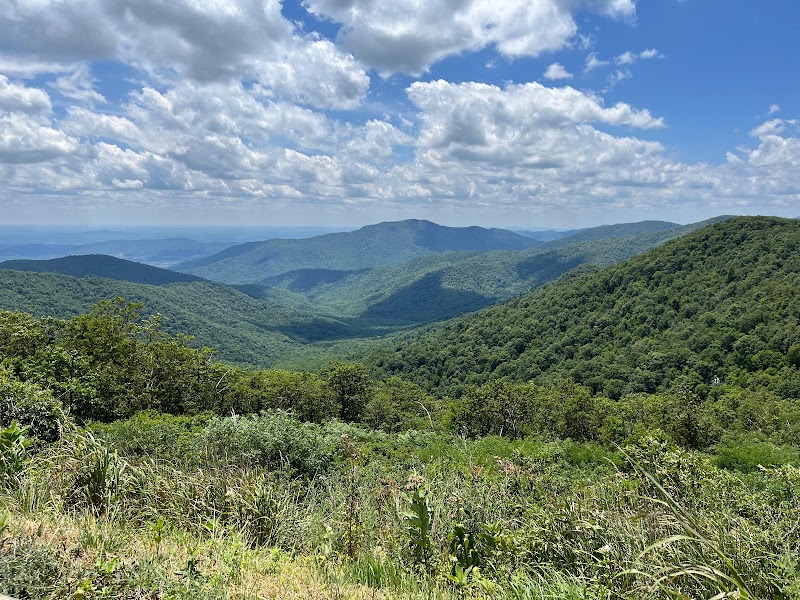 Thorofare Mountain Overlook, mile 40.5 — Overlook — Skyline Drive — United States