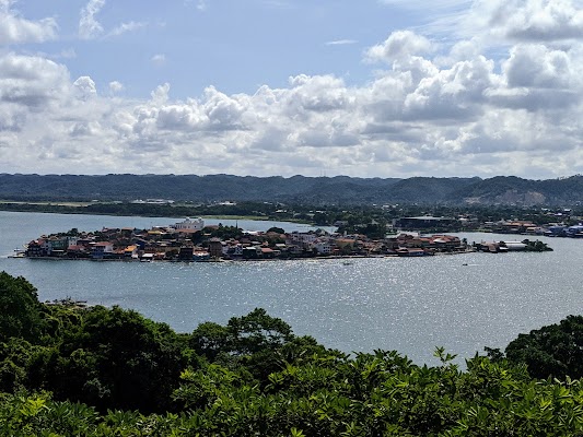Flores Island Walk