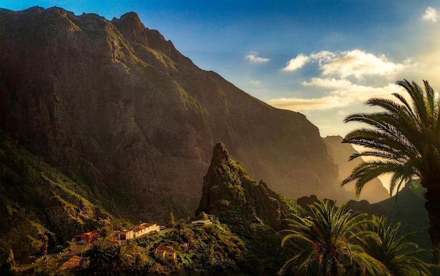 Masca Gorge reserved descent — Controlled hike — Tenerife and La Gomera Drive — Spain