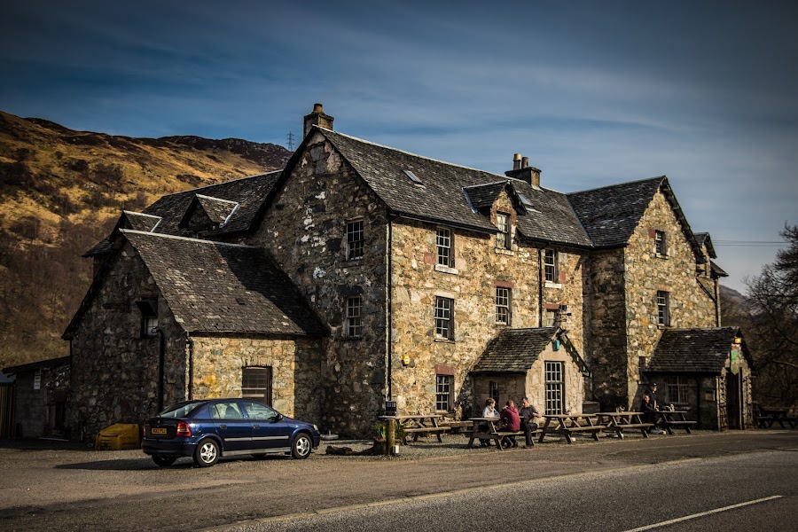 The Drovers Inn — Scottish pub food — Glasgow to Fort William — Scotland