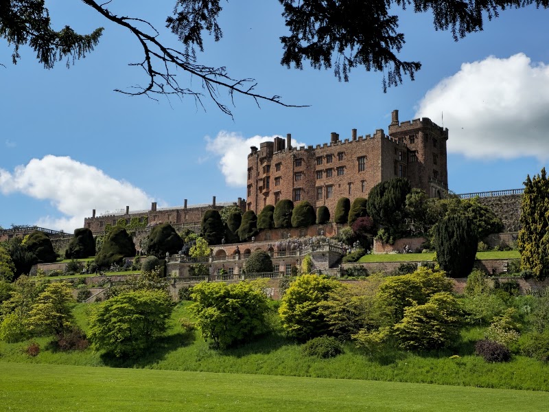 Powis Castle and Garden — Castle and garden — RoadAtlas Hidden Highway: Shropshire to Llangollen — England