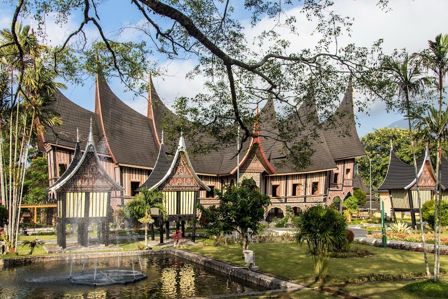 Padang Panjang — City — Sumatra Trans-Highway Bukittinggi to Lake Toba — Indonesia