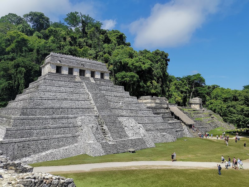 Tour Palenque Archaeological Zone